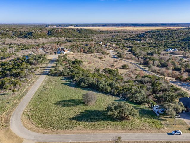8524 Crichton Court, Cleburne, TX 76033