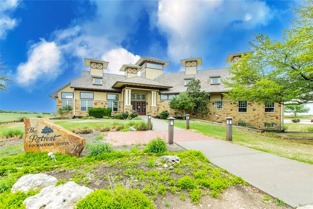 8524 Crichton Court, Cleburne, TX 76033