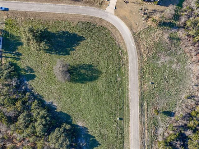 8524 Crichton Court, Cleburne, TX 76033