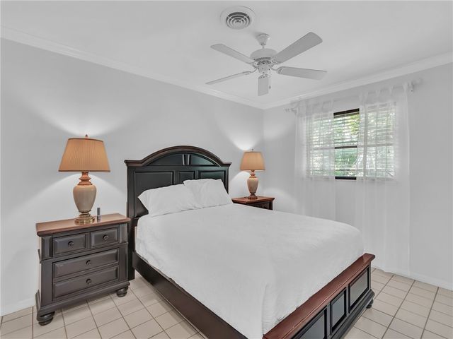 1425 Treasure Cove Lane, Vero Beach, FL 32963