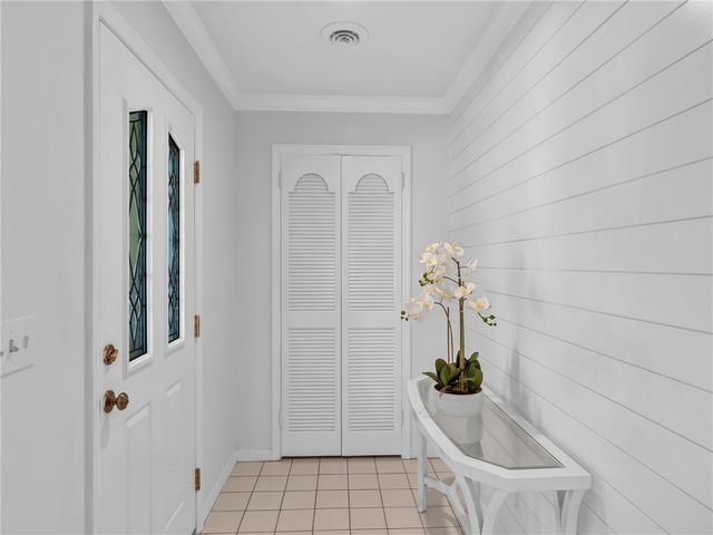 1425 Treasure Cove Lane, Vero Beach, FL 32963