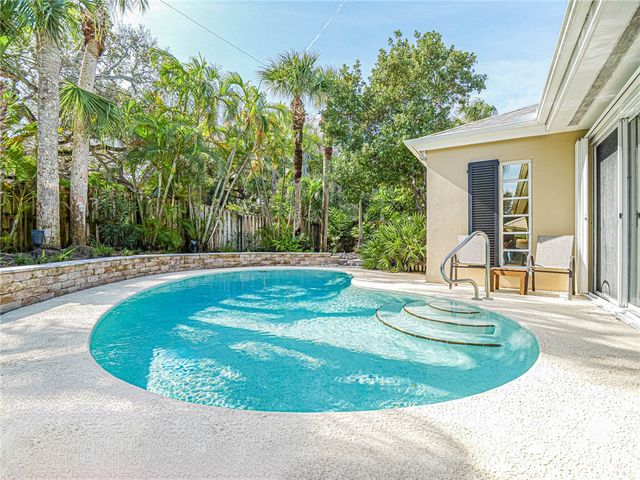 1425 Treasure Cove Lane, Vero Beach, FL 32963