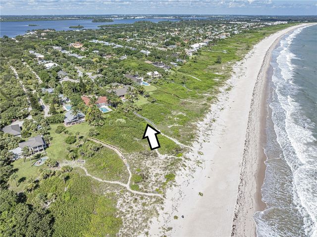 1425 Treasure Cove Lane, Vero Beach, FL 32963