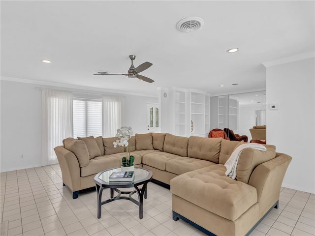 1425 Treasure Cove Lane, Vero Beach, FL 32963