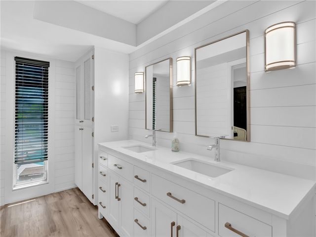 1425 Treasure Cove Lane, Vero Beach, FL 32963