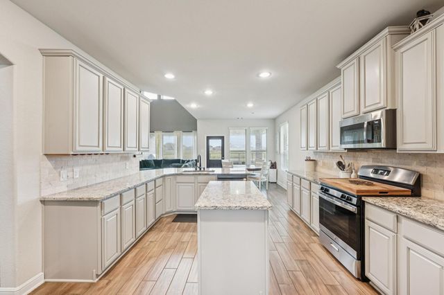 2406 Harborwood Court, Texas City, TX 77568