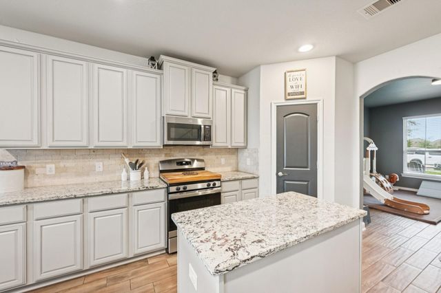 2406 Harborwood Court, Texas City, TX 77568