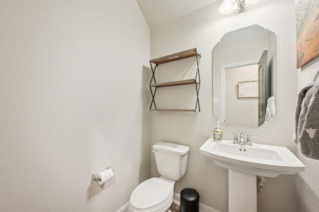 2406 Harborwood Court, Texas City, TX 77568