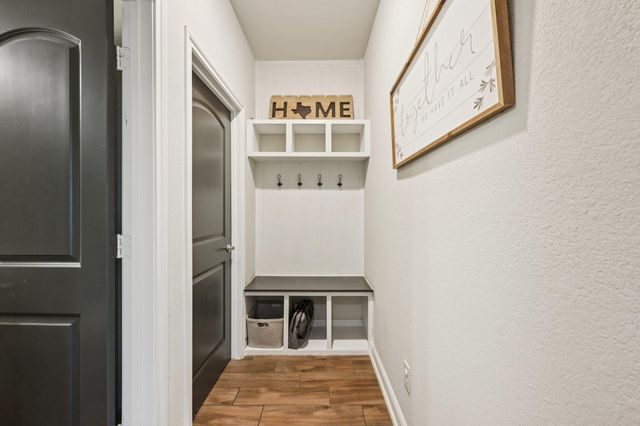 2406 Harborwood Court, Texas City, TX 77568