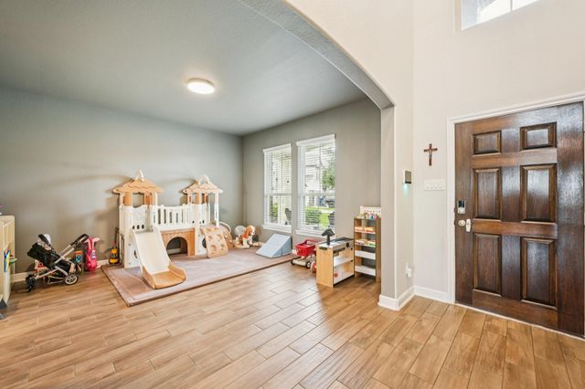 2406 Harborwood Court, Texas City, TX 77568