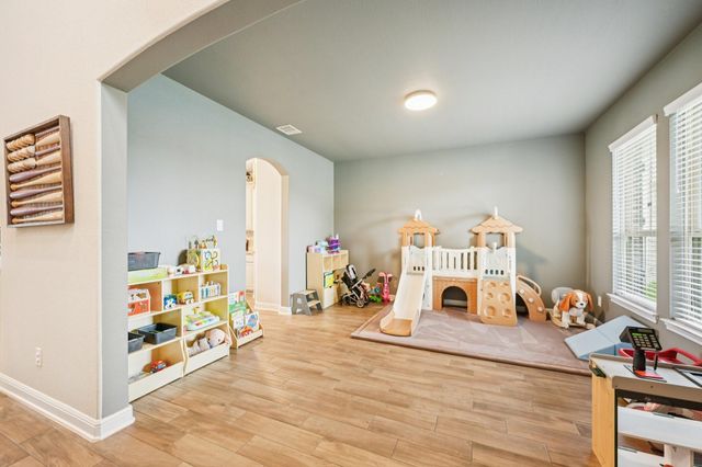 2406 Harborwood Court, Texas City, TX 77568