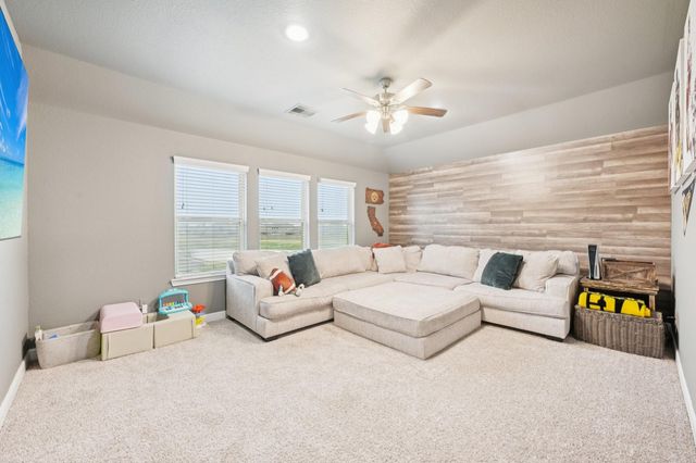 2406 Harborwood Court, Texas City, TX 77568