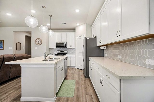 7627 Fremantle Lane, Baytown, TX 77523