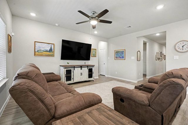 7627 Fremantle Lane, Baytown, TX 77523