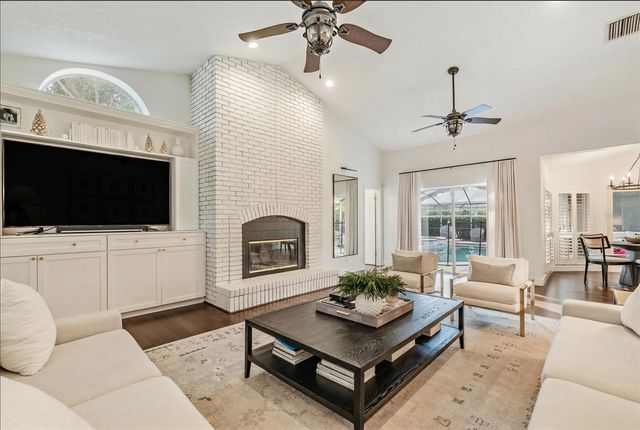 2264 PINNACLE CIRCLE N, Palm Harbor, FL 34684