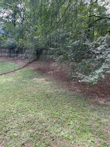 44 Armstead Drive, Stockbridge, GA 30281