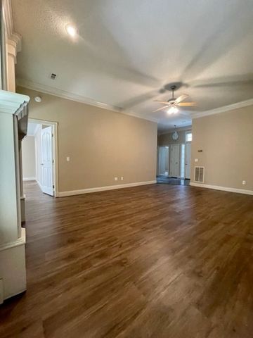 1456 N Timberline Drive, Fayetteville, AR 72704