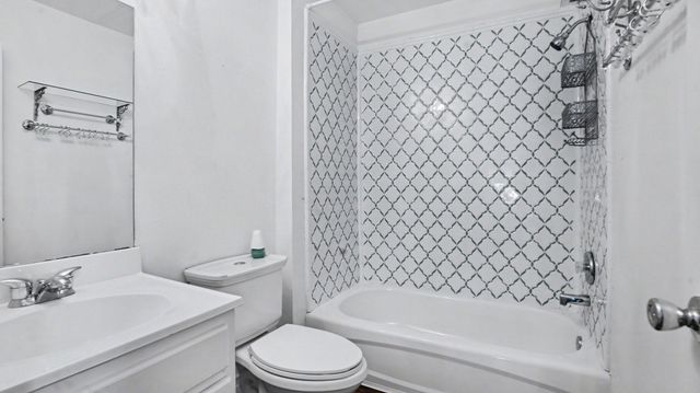 1011 Birnham Woods Boulevard, Pasadena, TX 77503