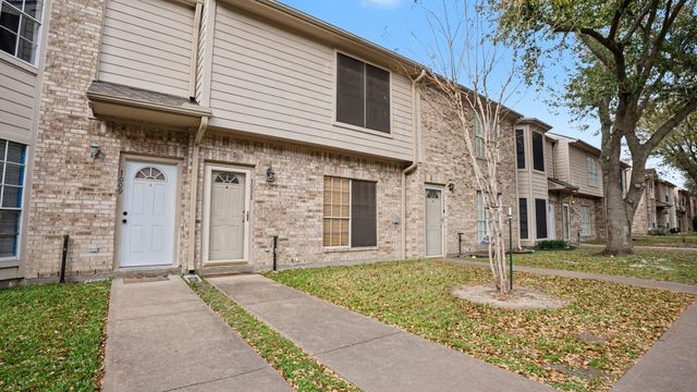 1011 Birnham Woods Boulevard, Pasadena, TX 77503