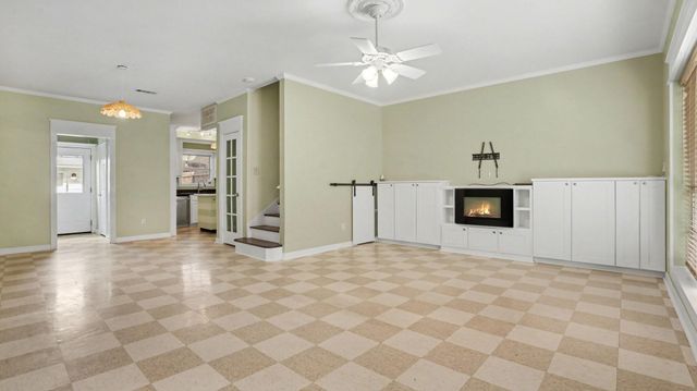 1011 Birnham Woods Boulevard, Pasadena, TX 77503