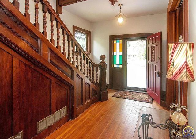 131 SW Clay ST, Topeka, KS 66606