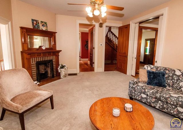 131 SW Clay ST, Topeka, KS 66606