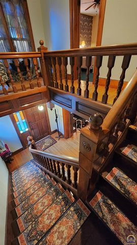 131 SW Clay ST, Topeka, KS 66606