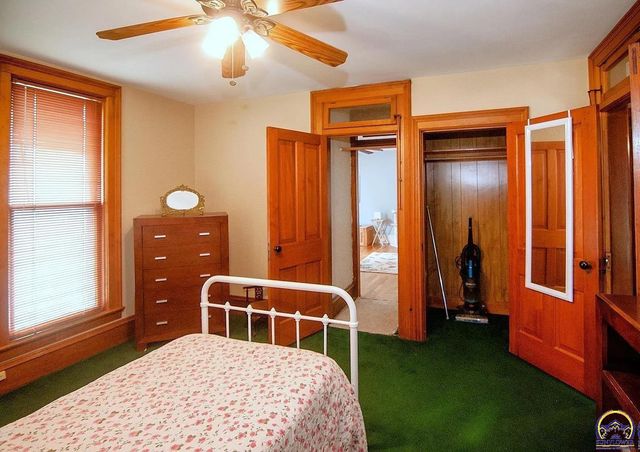 131 SW Clay ST, Topeka, KS 66606