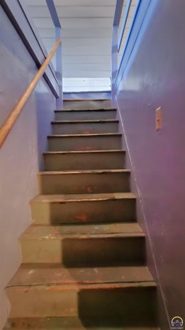 131 SW Clay ST, Topeka, KS 66606