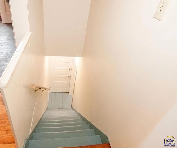 131 SW Clay ST, Topeka, KS 66606