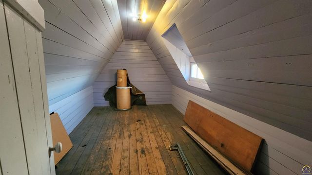 131 SW Clay ST, Topeka, KS 66606