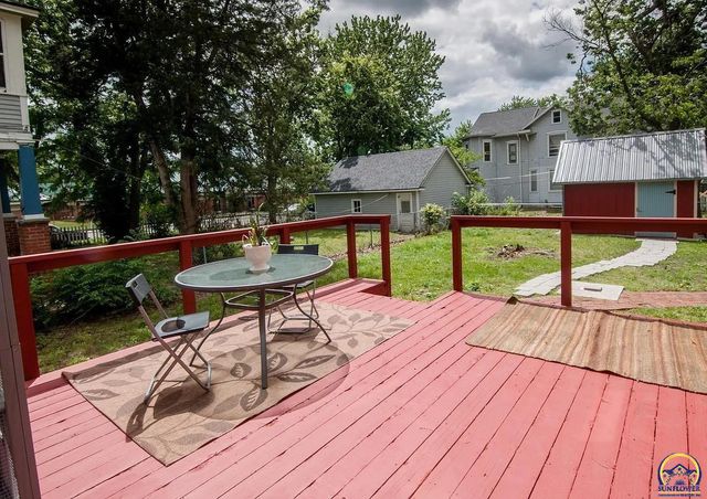 131 SW Clay ST, Topeka, KS 66606