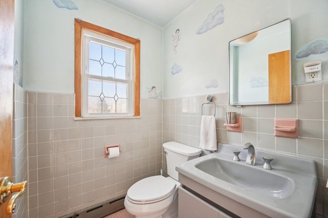 151 ARLINGTON BLVD, North Arlington, NJ 07031