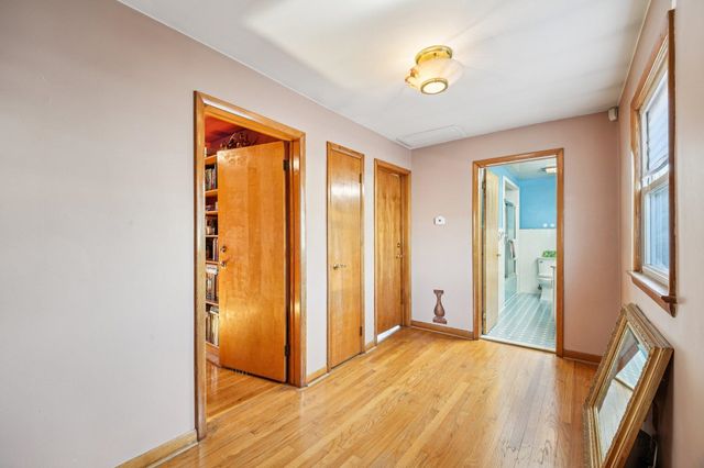 151 ARLINGTON BLVD, North Arlington, NJ 07031