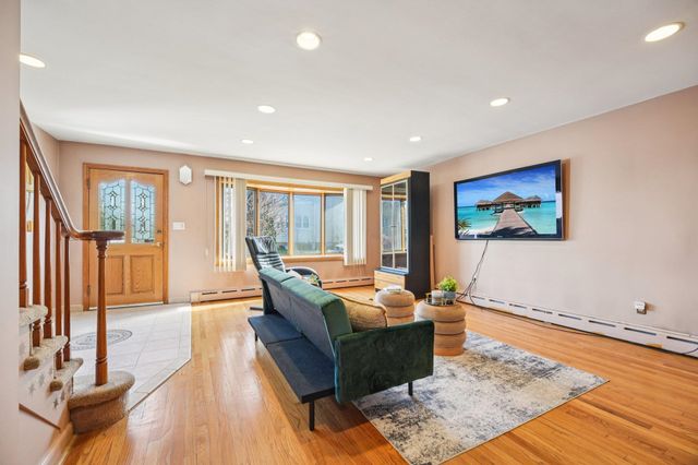 151 ARLINGTON BLVD, North Arlington, NJ 07031