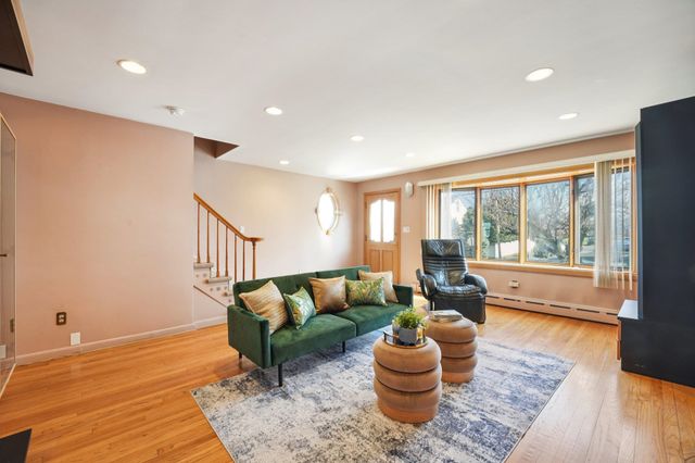 151 ARLINGTON BLVD, North Arlington, NJ 07031