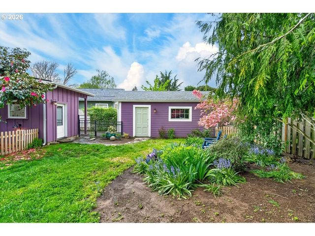 1205 Se MARION St, Portland, OR 97202