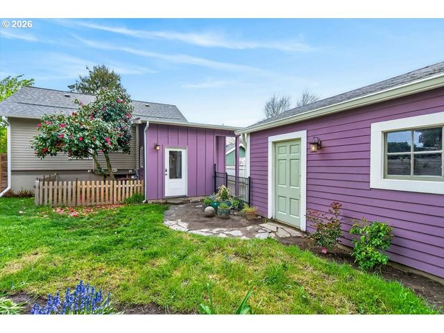 1205 Se MARION St, Portland, OR 97202