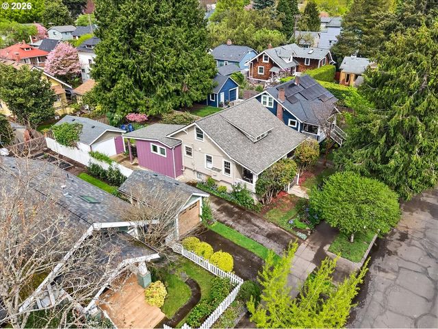 1205 Se MARION St, Portland, OR 97202