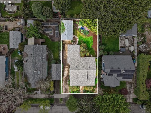 1205 Se MARION St, Portland, OR 97202