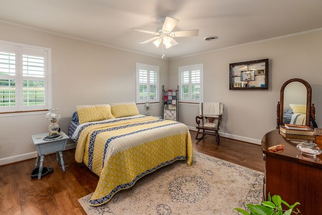 2717 Carnoustie Drive, Marion, IL 62959