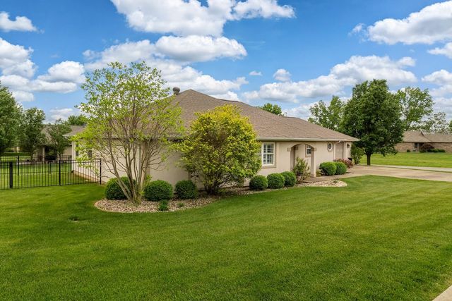 2717 Carnoustie Drive, Marion, IL 62959