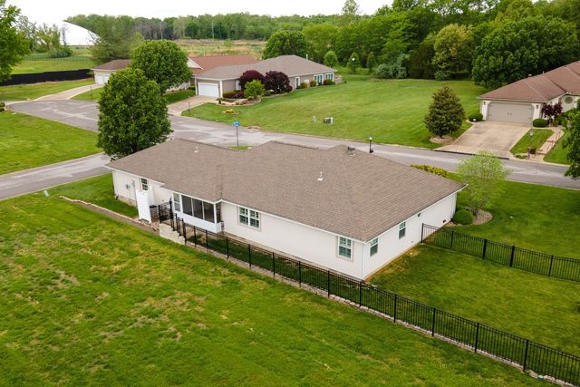 2717 Carnoustie Drive, Marion, IL 62959