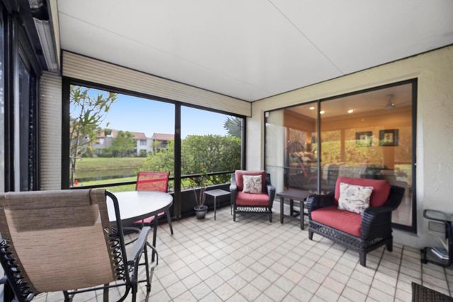 5860 Forest Grove Drive 1, Boynton Beach, FL 33437