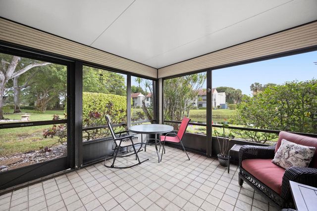 5860 Forest Grove Drive 1, Boynton Beach, FL 33437