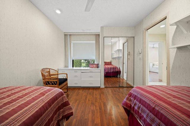 5860 Forest Grove Drive 1, Boynton Beach, FL 33437