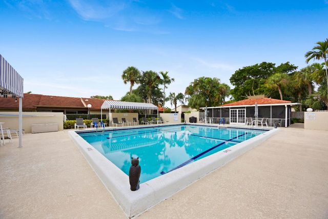 5860 Forest Grove Drive 1, Boynton Beach, FL 33437