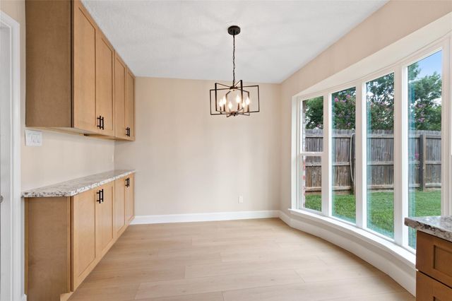 16619 Forest Bend Avenue, Friendswood, TX 77546