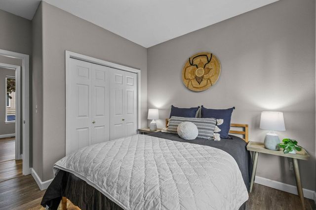 1331 NE Butler Market Road, Bend, OR 97701