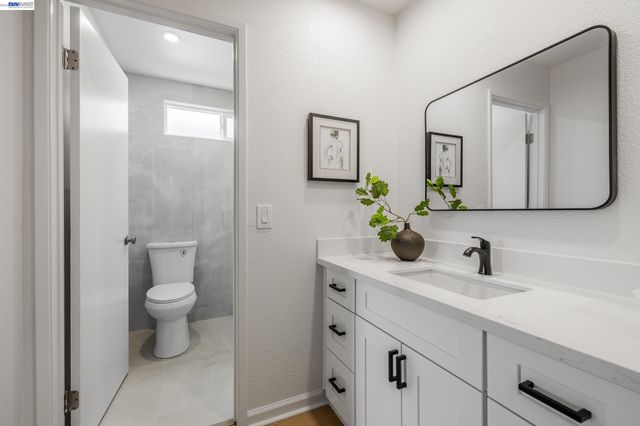 507 Alexander Way, Milpitas, CA 95035